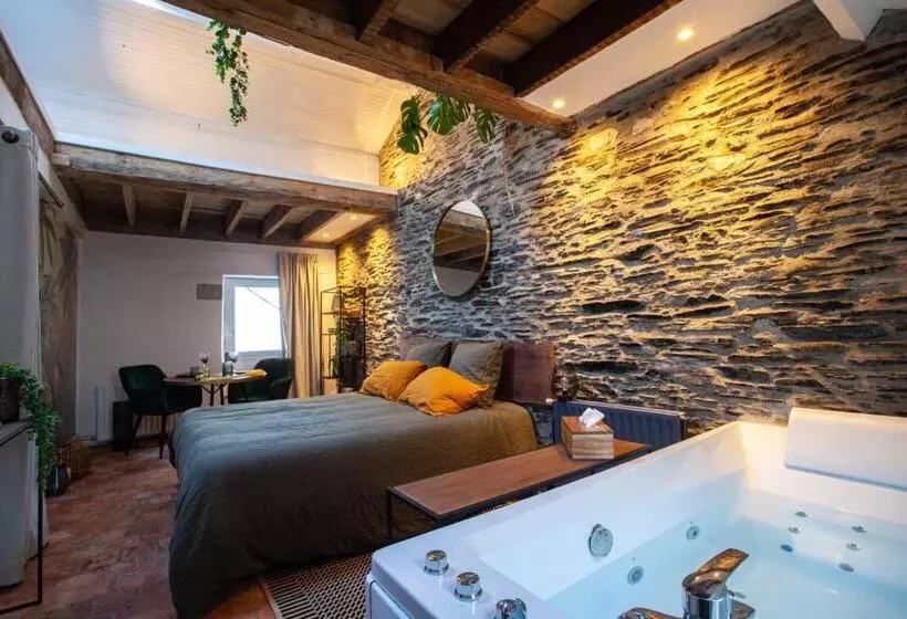 Aamiaismajoitus (B&B) Love Room Bohème Les Petits Plaisirs