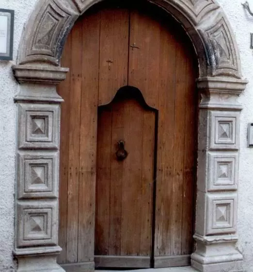 Aamiaismajoitus (B&B) Lupo