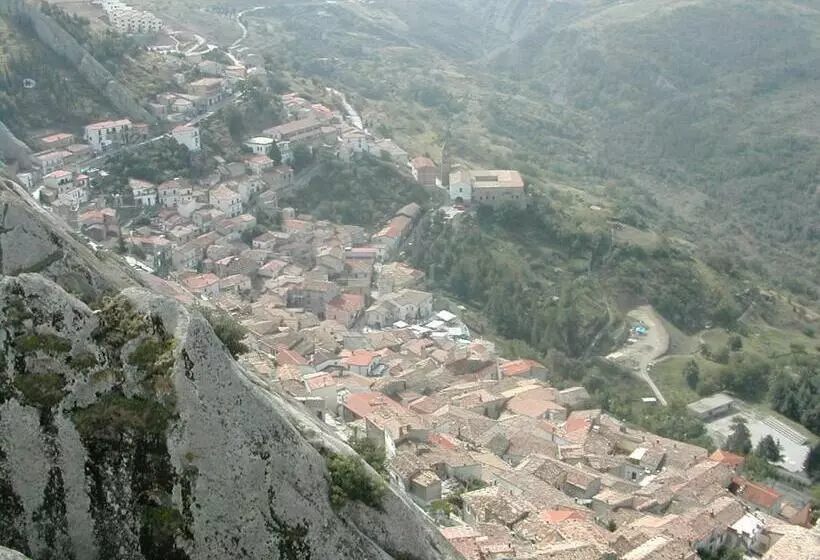 Aamiaismajoitus (B&B) Lupo