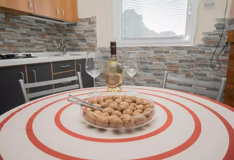 Aamiaismajoitus (B&B) Lupo