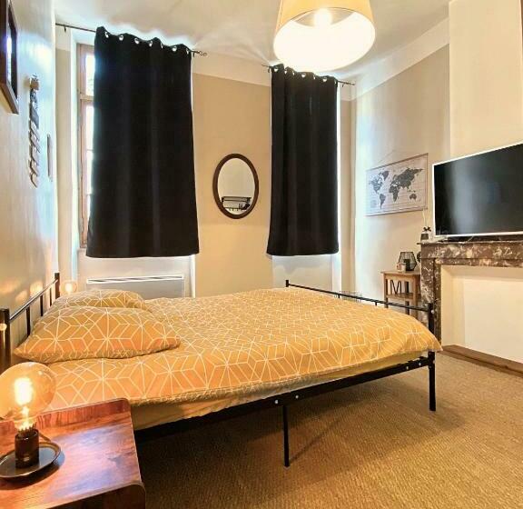 Bed and Breakfast Rooftop Face à La Cité  Rfc