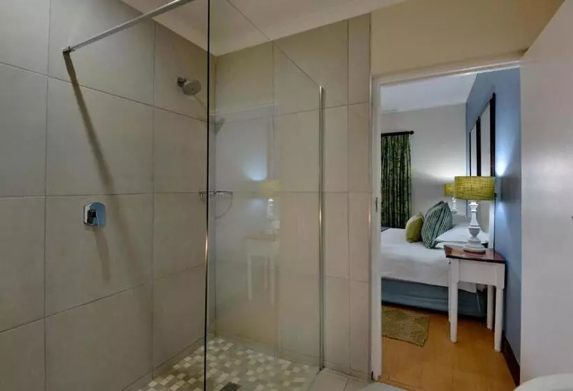 Hotelli Pumula Beach