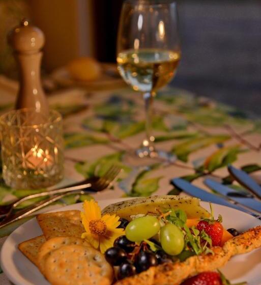 فندق Pumula Beach