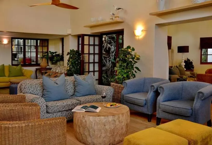 Hotelli Pumula Beach