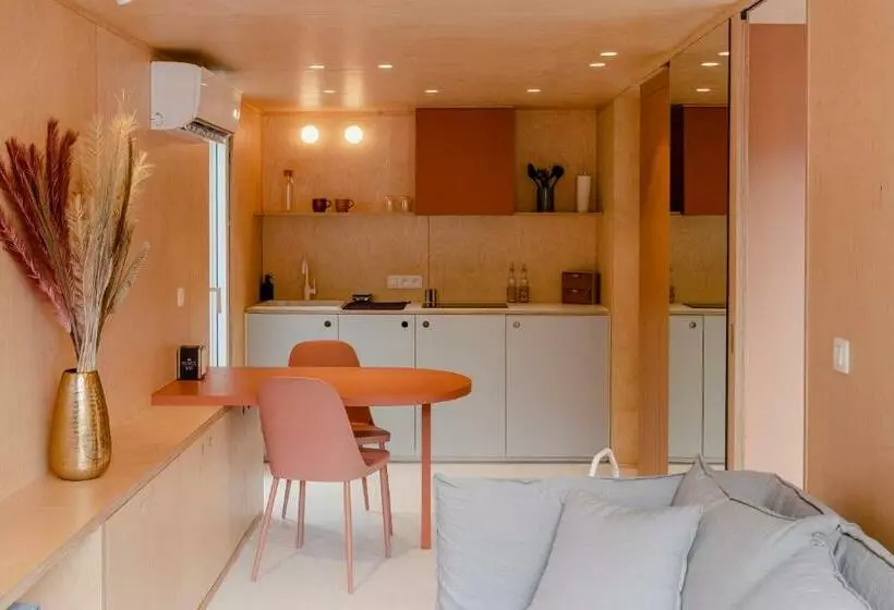 پانسیون Au Fond Du Jardin