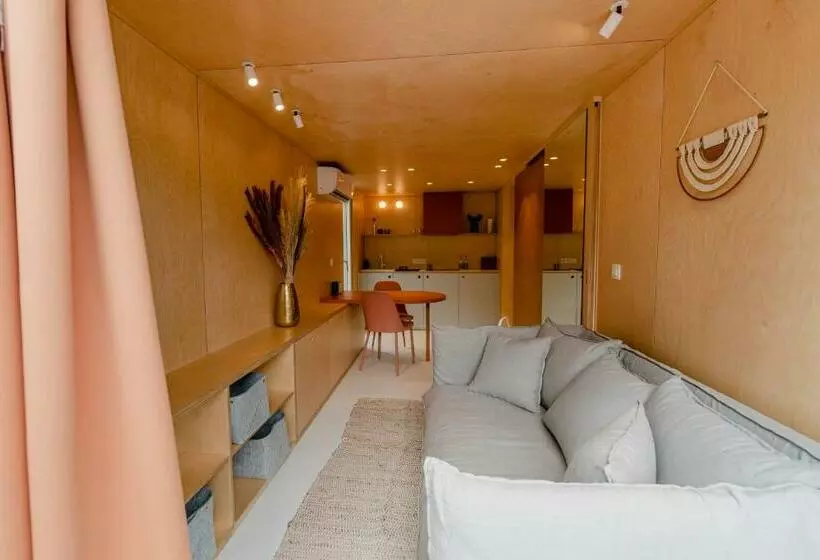 پانسیون Au Fond Du Jardin