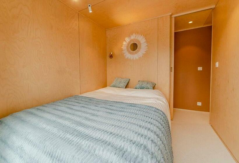 Пансион Au Fond Du Jardin