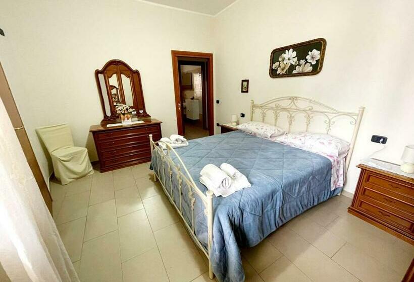 פנסיון Caruso Apartment