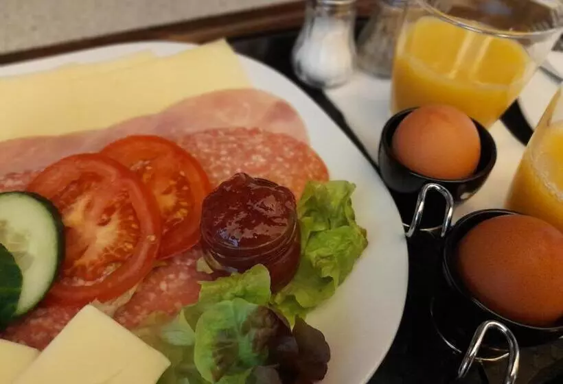 Majatalo Gästehaus Leonie