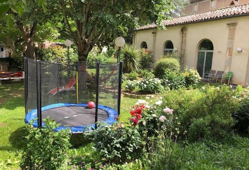 Пансион La Vie En Roses