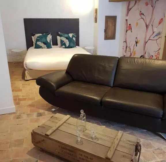 Majatalo Le Relais Des Roses  Chambres D Hôtes