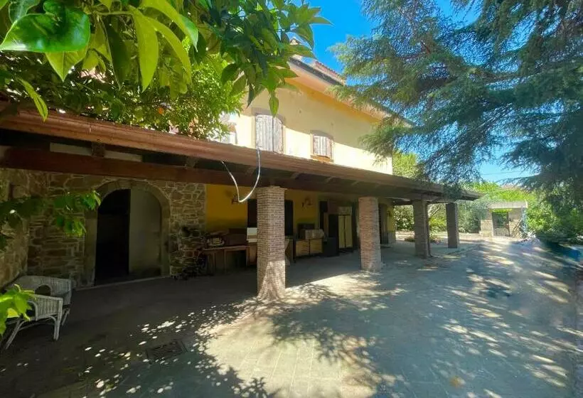 Aamiaismajoitus (B&B) Agriturismo Al Gallo Verde