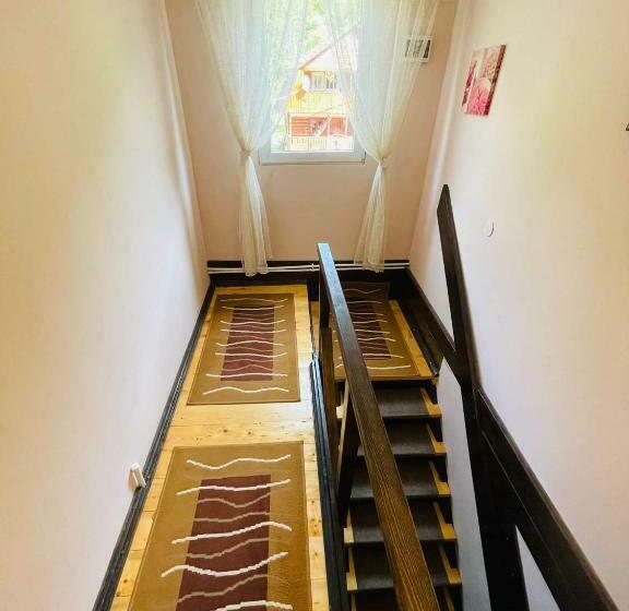 تختخواب و صبحانه Casa Albac