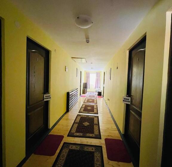 تختخواب و صبحانه Casa Albac