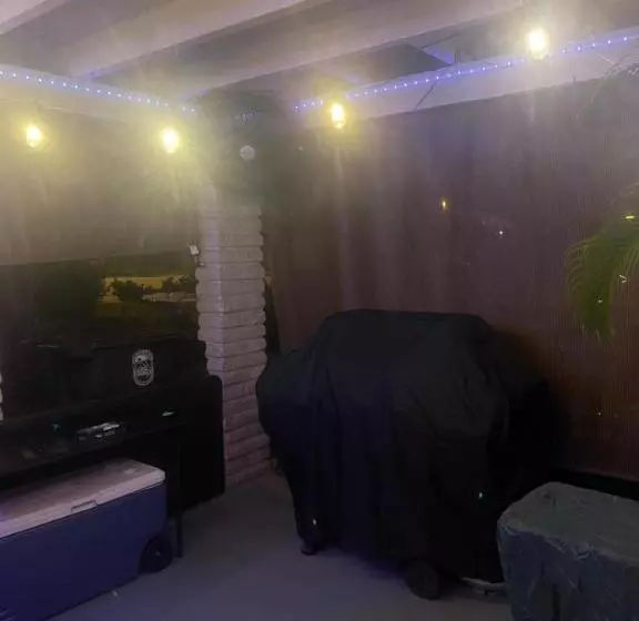 Miami Vibes Hostel Like Shared Room