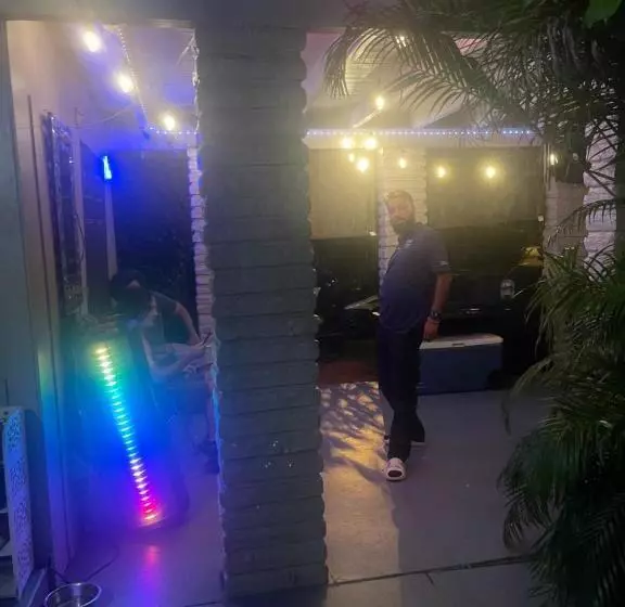 Miami Vibes Hostel Like Shared Room