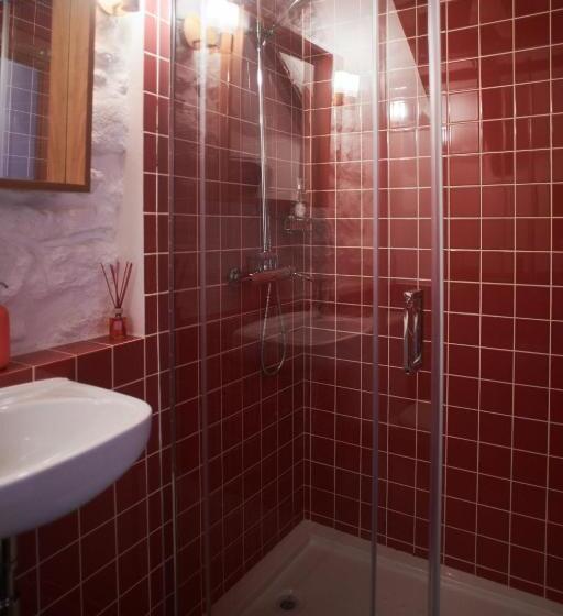 پانسیون Casa Da Praça Velha Guest House