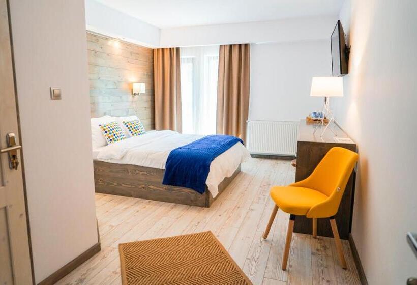 پانسیون Montana 219