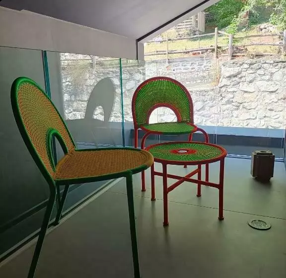 Majatalo V&v Rentroom Design