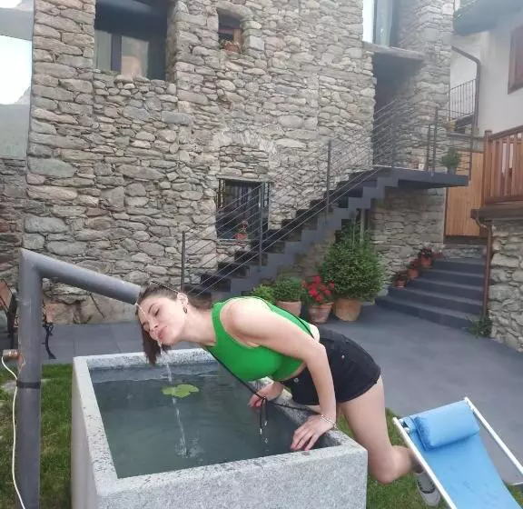 Majatalo V&v Rentroom Design