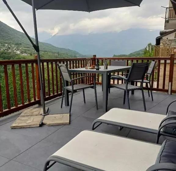 Majatalo V&v Rentroom Design