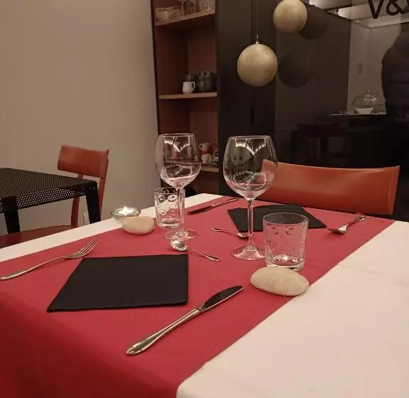 Majatalo V&v Rentroom Design