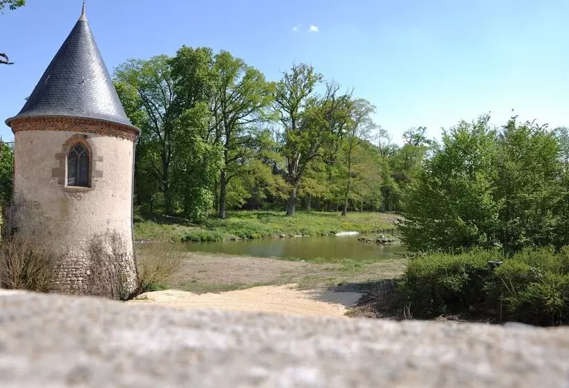 Aamiaismajoitus (B&B) Château Origny De Neuvy