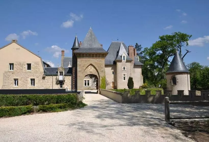 Aamiaismajoitus (B&B) Château Origny De Neuvy