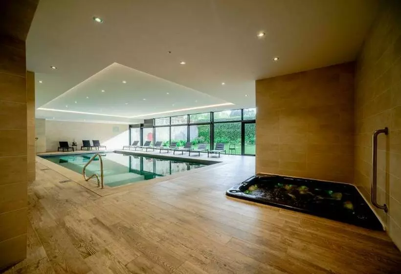 Aamiaismajoitus (B&B) Château Origny De Neuvy