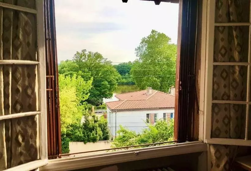 Aamiaismajoitus (B&B) R & R Bergerac