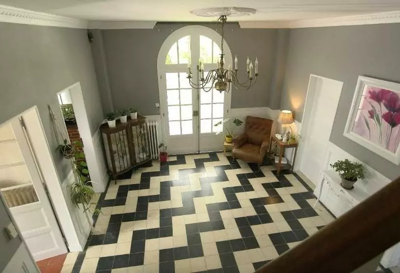 Aamiaismajoitus (B&B) R & R Bergerac