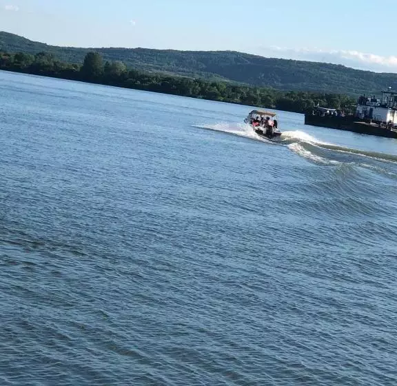 Elgringo Clisura Dunarii