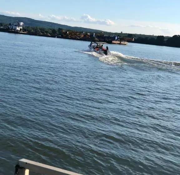 Elgringo Clisura Dunarii