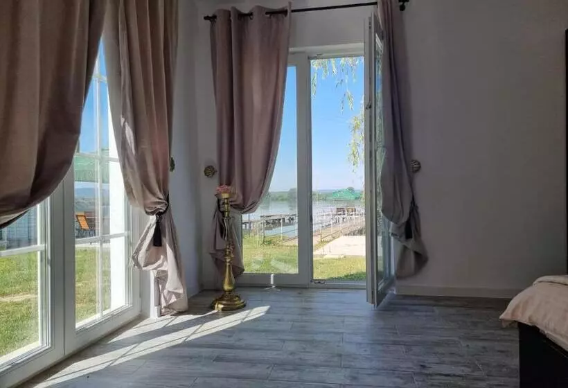 Elgringo Clisura Dunarii