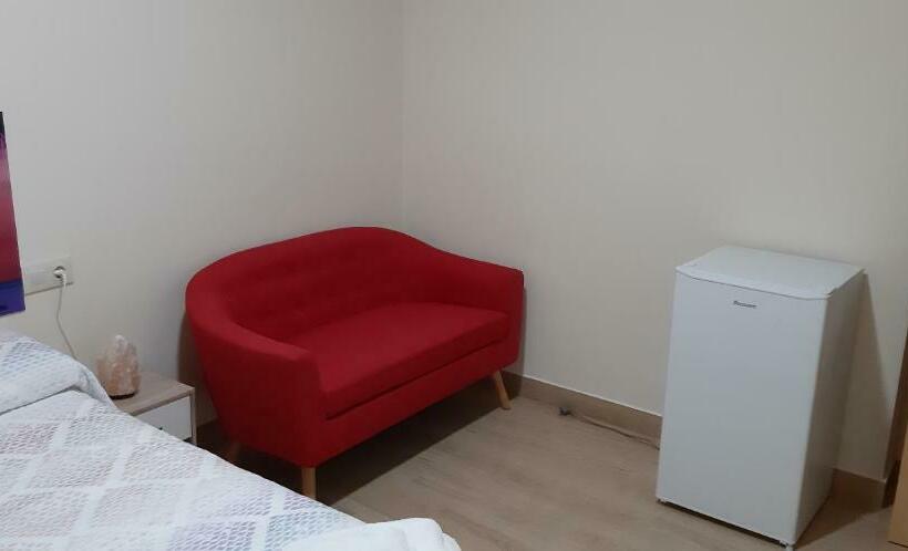 פנסיון Piso La Buganvilla