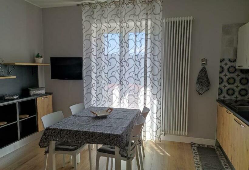 ペンション Porta D Alpi