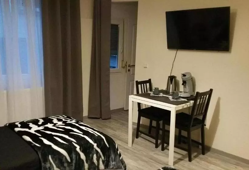 پانسیون Room In Spa