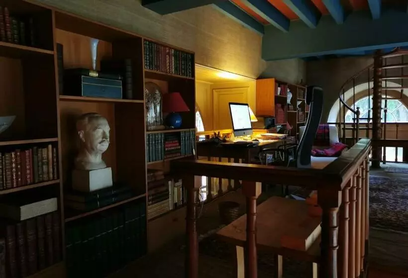 ベッドアンドブレックファースト Château De Chasseneuil Sur Bonnieure