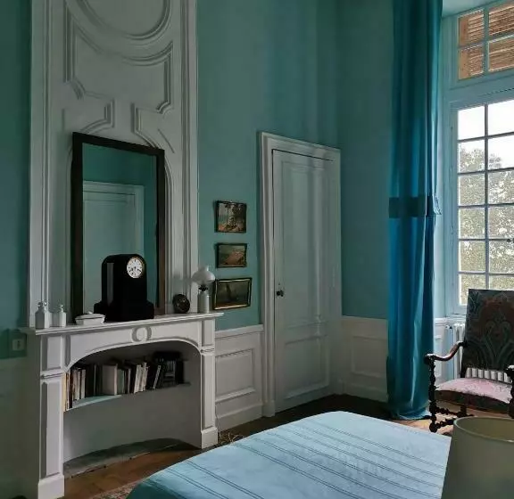 ベッドアンドブレックファースト Château De Chasseneuil Sur Bonnieure