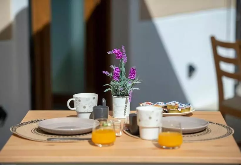 Aamiaismajoitus (B&B) Hedèrarooms