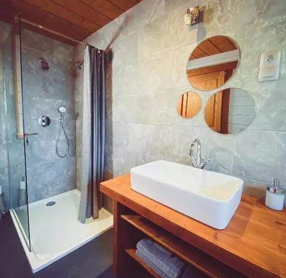 Aamiaismajoitus (B&B) Nîdwazô   Ecolodge & Maison D Hôtes