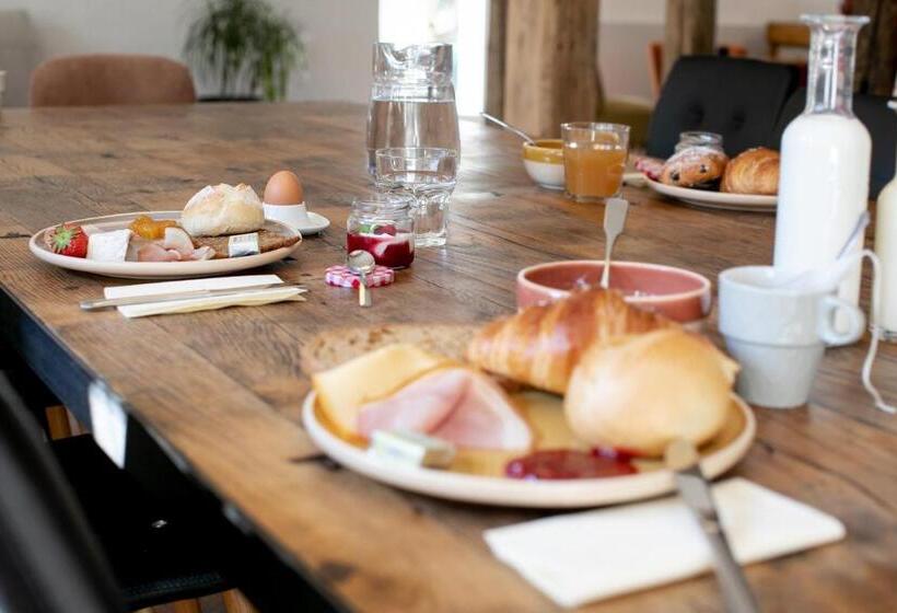 تختخواب و صبحانه â Vî Molin