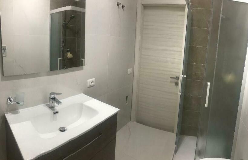 Pensjonat Athena Rooms With Private Spa