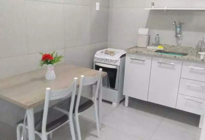 Majatalo Flats 3 Locação Penedo Rj