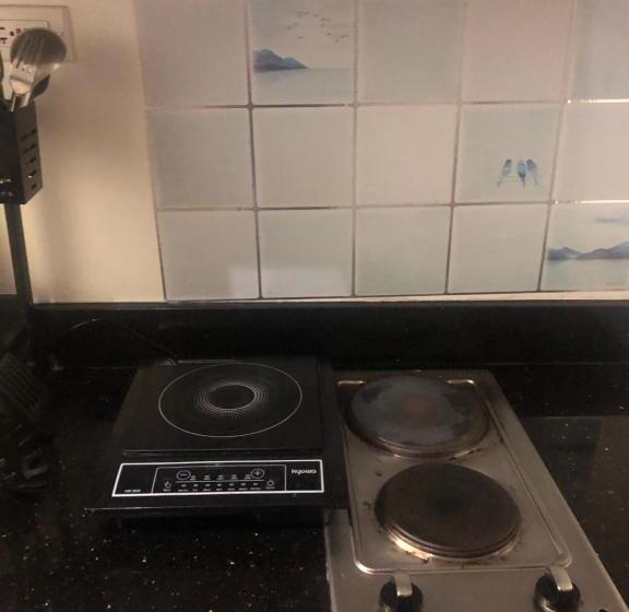 پانسیون Staycation