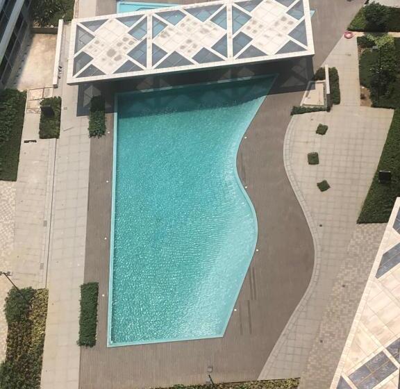 پانسیون Staycation