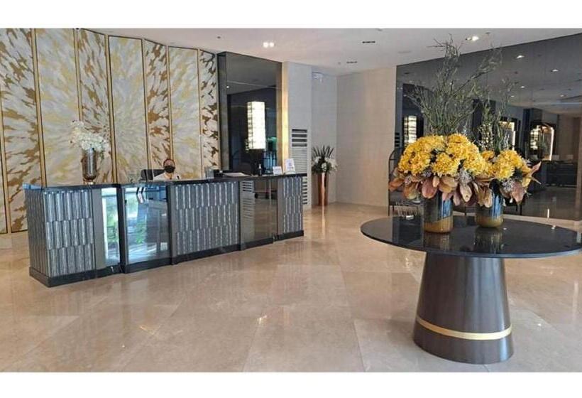 پانسیون Staycation