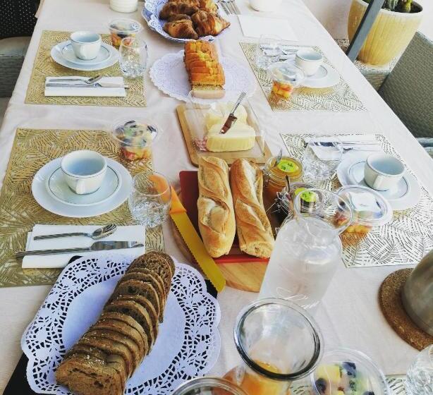 مبيت وإفطار Jas Dou Felibrige