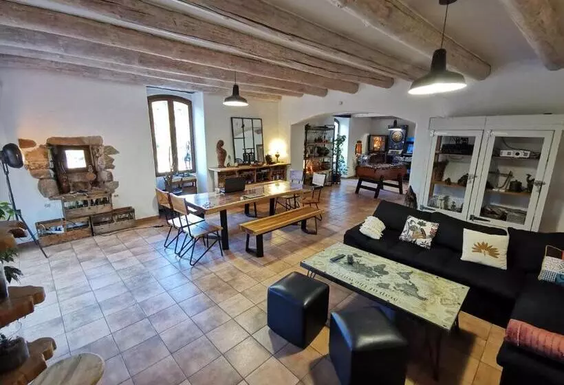 ベッドアンドブレックファースト Le Moulin Du Temps  Chambres Et Lounge Bar Au Bord De La Rivière