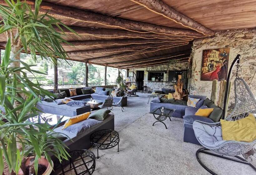 Bed and Breakfast Le Moulin Du Temps Chambres Et Lounge Bar Au Bord De La Rivière